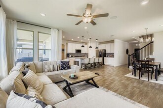 497 Purple Heart Dr in Mustang Ridge, TX - Building Photo - Building Photo