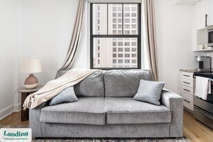 933 McGee St in Kansas City, MO - Building Photo