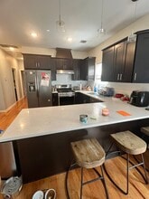 211 Cleveland Ave, Unit 2 in Harrison, NJ - Building Photo - Building Photo