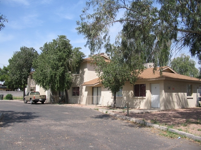 2944 W Vermont Ave in Phoenix, AZ - Foto de edificio