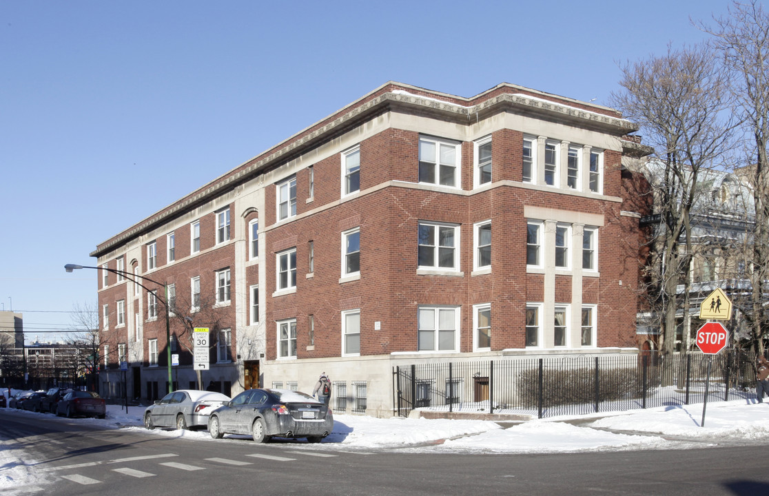 4500 N Sheridan Rd in Chicago, IL - Foto de edificio