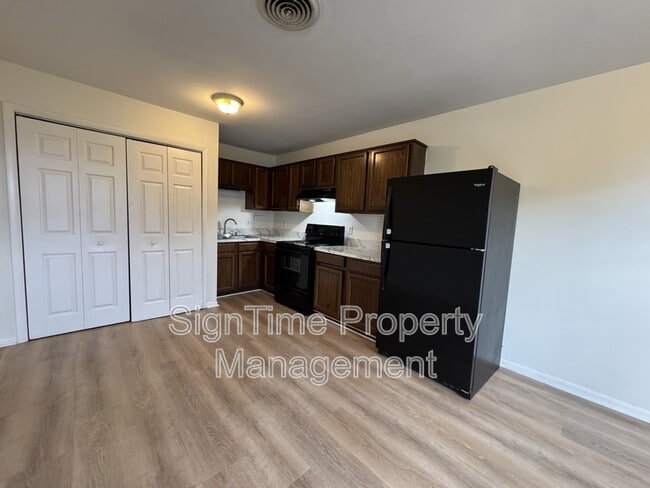 227 Wakefield Rd in Hagerstown, MD - Building Photo - Building Photo