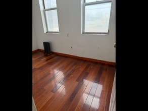 2108 Flatbush Ave, Unit 2nd floor in Brooklyn, NY - Foto de edificio - Building Photo