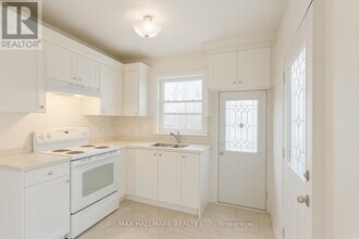 57 Kappele Ave in Toronto, ON - Building Photo - Building Photo