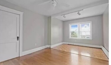 17 Ring Ave, Unit 2b in Quincy, MA - Building Photo - Building Photo