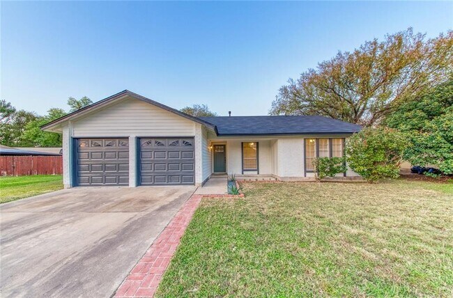 property at 1465 S Meadows Dr