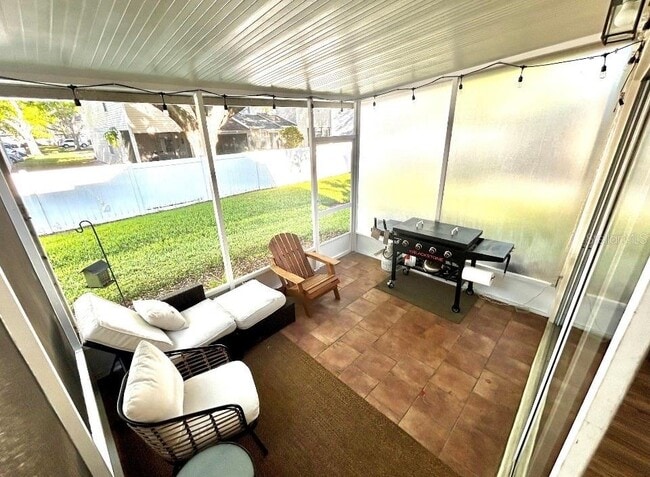 8488 Sandy Beach St in Tampa, FL - Building Photo - Building Photo