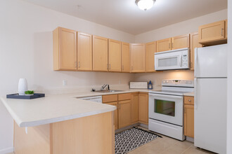 Harborcreek Senior Apartments in Erie, PA - Foto de edificio - Interior Photo