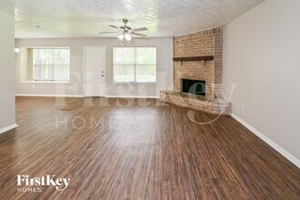 15823 Baybriar Dr in Missouri City, TX - Building Photo - Building Photo