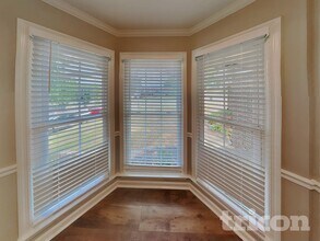 210 Rollingwood Ct in La Vergne, TN - Building Photo - Building Photo