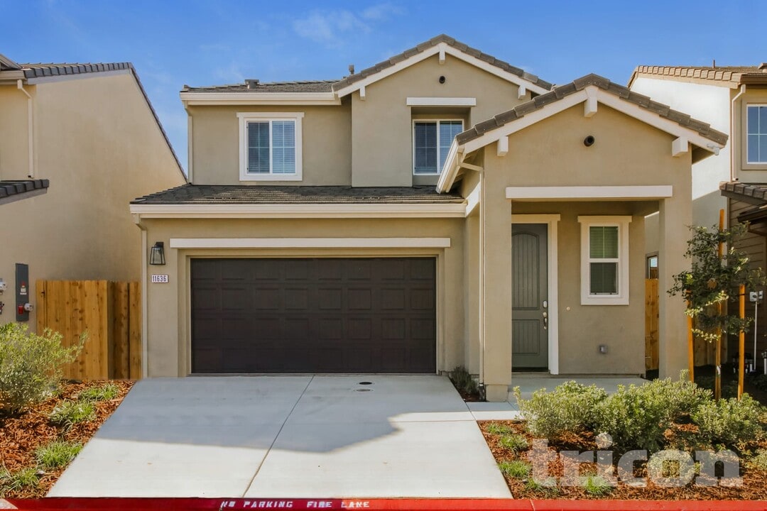 11636 Fiorenza Ln in Rancho Cordova, CA - Building Photo