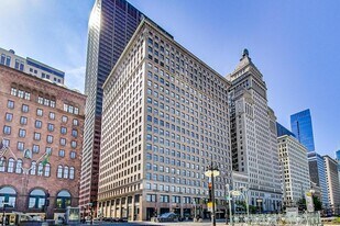 330 S Michigan Ave in Chicago, IL - Building Photo