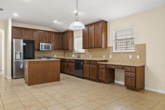 2421 Chimney Rock Rd in Leander, TX - Building Photo - Building Photo