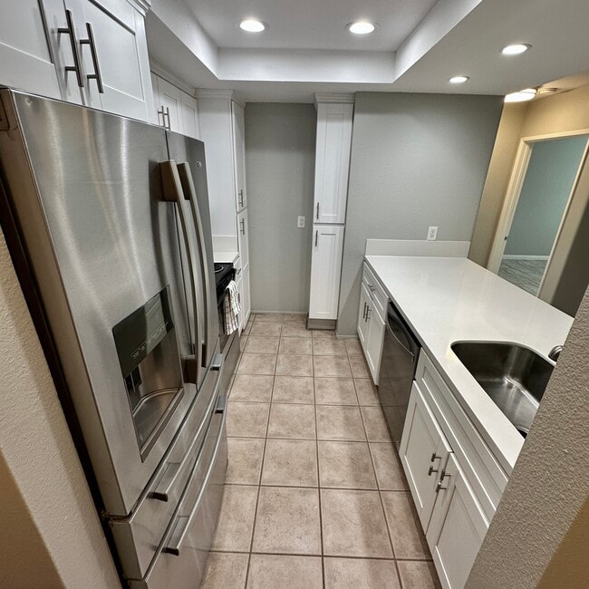 178 Fourth Ave, Unit 12 in Chula Vista, CA - Foto de edificio - Building Photo