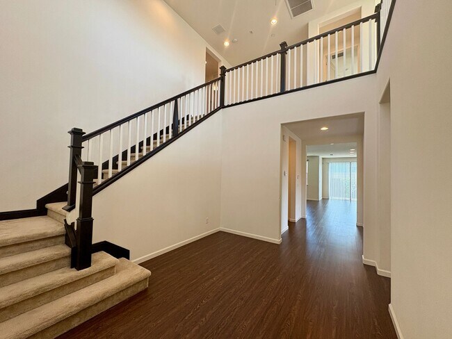 6699 Bogiala Wy in Gilroy, CA - Building Photo - Building Photo