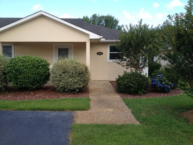 9434 Villas Dr in Foley, AL - Building Photo - Building Photo