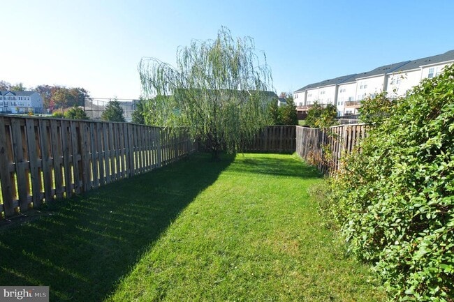 property at 165 Solara Dr