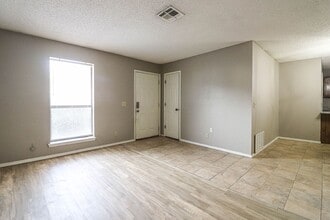 4809 S Gum Ave in Broken Arrow, OK - Building Photo - Building Photo