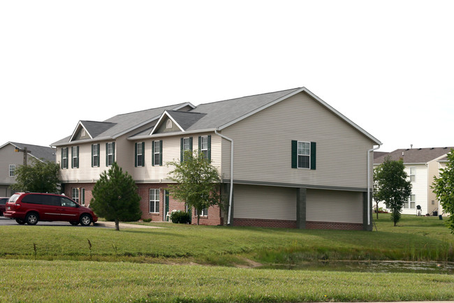 Shelby's Crest & Landing in Shelbyville, IN - Building Photo - Building Photo