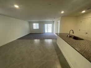 964 Cascade Range Dr in Sparks, NV - Building Photo - Building Photo