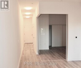 110 Broadway Ave in Toronto, ON - Building Photo - Building Photo