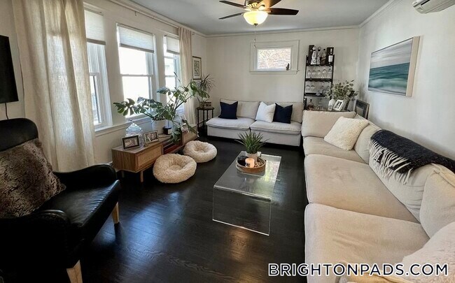 property at 12 Bothwell Rd