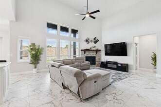 2219 Desmond Dr in Forney, TX - Building Photo - Building Photo