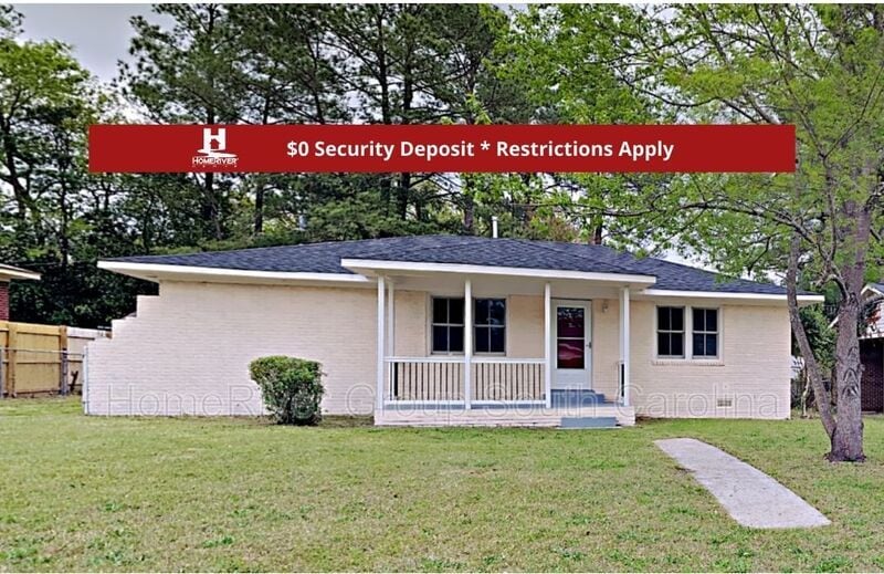 1438 Aralia Dr in Columbia, SC - Building Photo