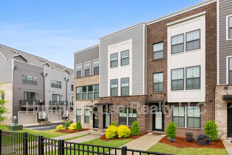 3748 Ellington St in Charlotte, NC - Building Photo