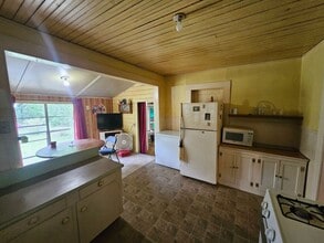 2151 Stillwell Ave in Hornbeck, LA - Building Photo - Building Photo