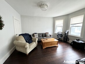 35 Rawson St, Unit 2 in Boston, MA - Building Photo - Building Photo