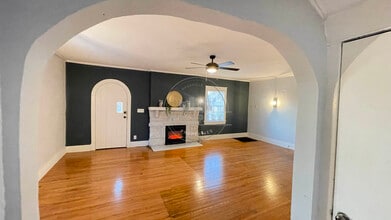 1341 Meridian St in Nashville, TN - Building Photo - Building Photo