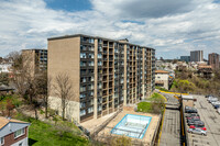 Park Hudson Apartments in North Bergen, NJ - Building Photo - Building Photo