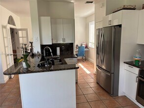 4361 Dogwood Cir in Weston, FL - Building Photo - Building Photo