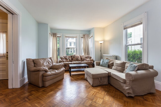 property at 27 Parsons St