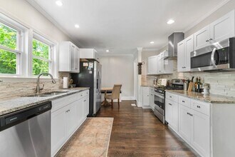 1759 N Olympian Way SW in Atlanta, GA - Building Photo - Building Photo