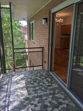 10228 Rockville Pike in North Bethesda, MD - Building Photo - Building Photo