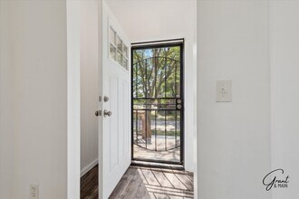 319 Mt Vernon St in Detroit, MI - Building Photo - Building Photo