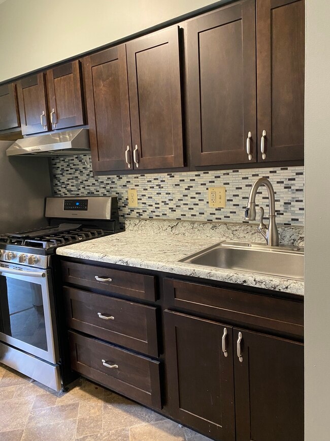 2723 St Paul St, Unit 2nd photo'