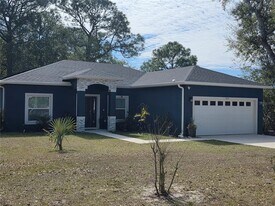 1013 Doyle Rd in Deltona, FL - Building Photo