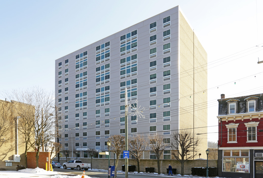 Sharpsburg Towers in Pittsburgh, PA - Foto de edificio