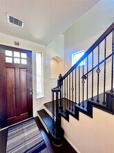 6363 Fairdale Ln in Houston, TX - Building Photo - Building Photo