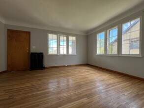 19277 Dorothy Ave in Rocky River, OH - Building Photo - Building Photo