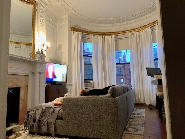 464 Beacon St, Unit 2F