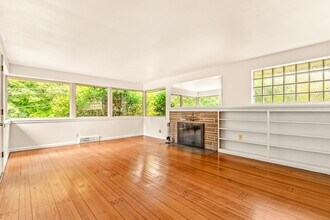 3535 43rd Ave W in Seattle, WA - Building Photo - Building Photo