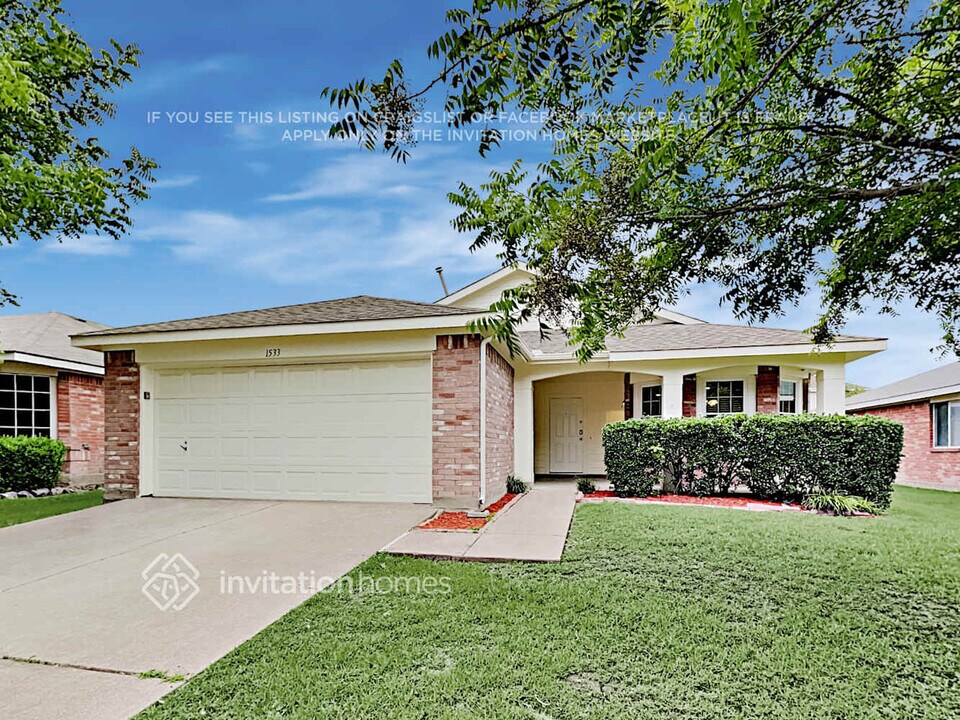 1533 Warrington Way in Forney, TX - Building Photo