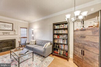 519 Tobacco Quay in Alexandria, VA - Building Photo - Building Photo