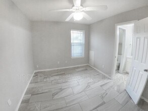 9871 Risky's Ranch Dr in College Station, TX - Building Photo - Building Photo