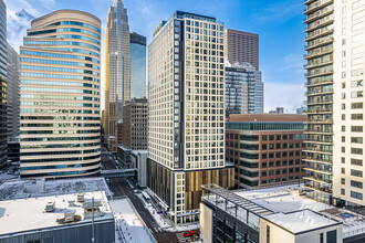 4Marq in Minneapolis, MN - Foto de edificio - Building Photo