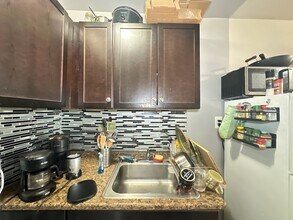 5670 N Ridge Ave, Unit S4 in Chicago, IL - Building Photo - Building Photo